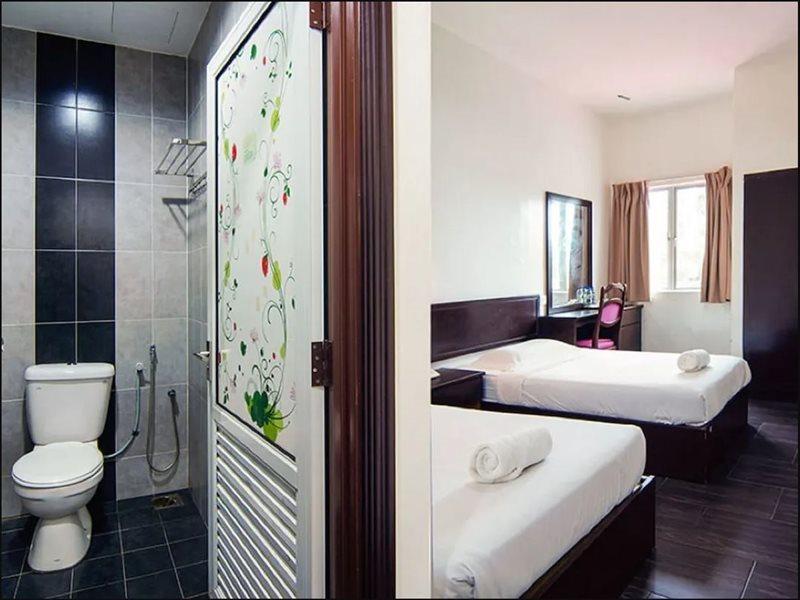 Hotel Sri Bernam Sabak Bernam Exteriör bild