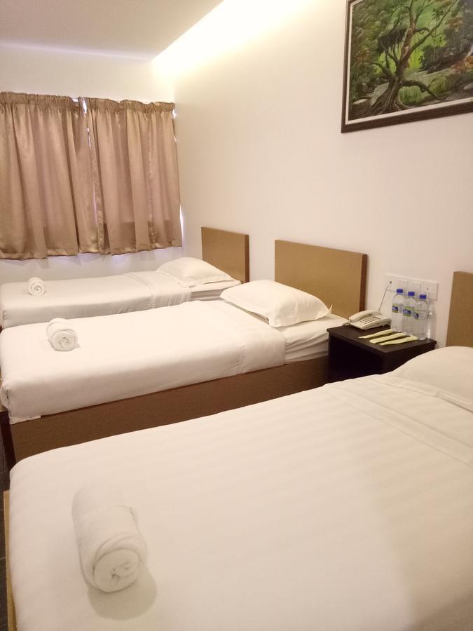 Hotel Sri Bernam Sabak Bernam Exteriör bild