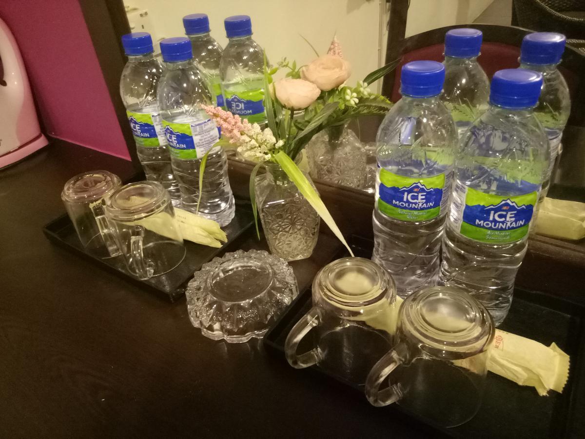 Hotel Sri Bernam Sabak Bernam Exteriör bild