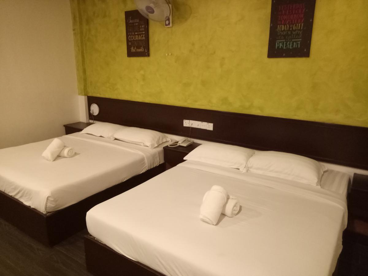 Hotel Sri Bernam Sabak Bernam Exteriör bild