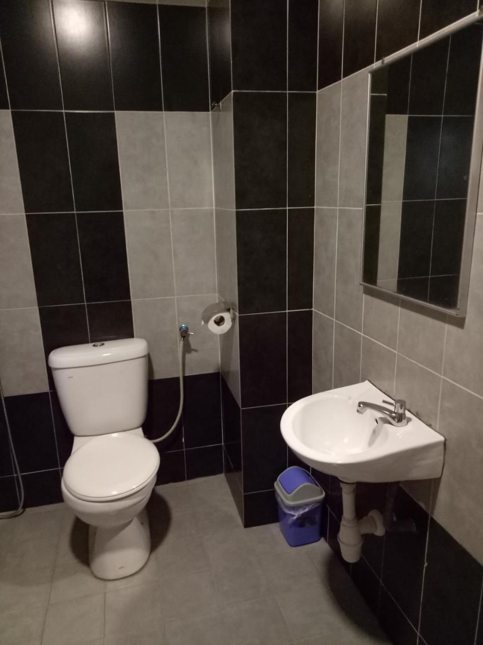 Hotel Sri Bernam Sabak Bernam Exteriör bild