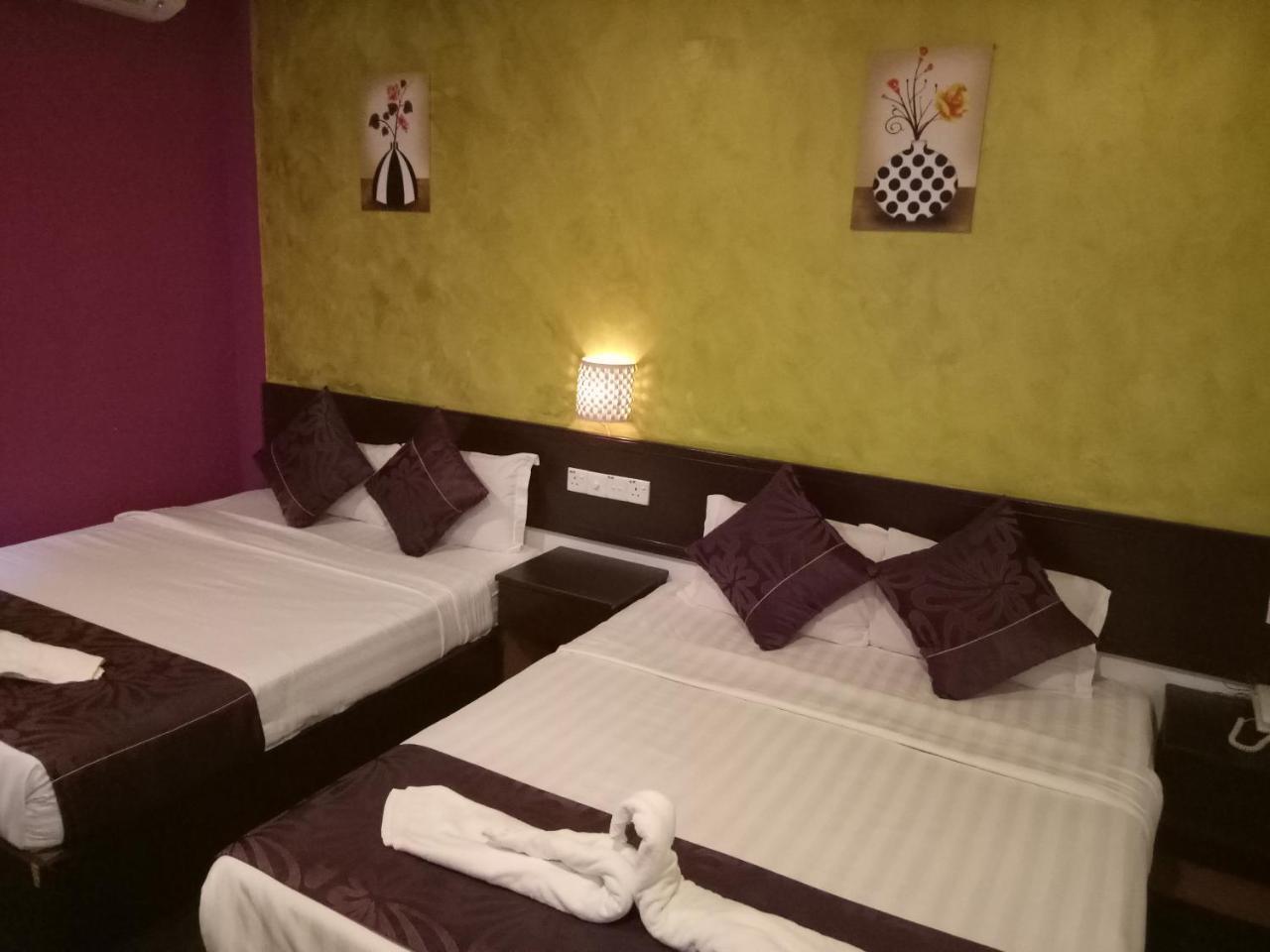Hotel Sri Bernam Sabak Bernam Exteriör bild