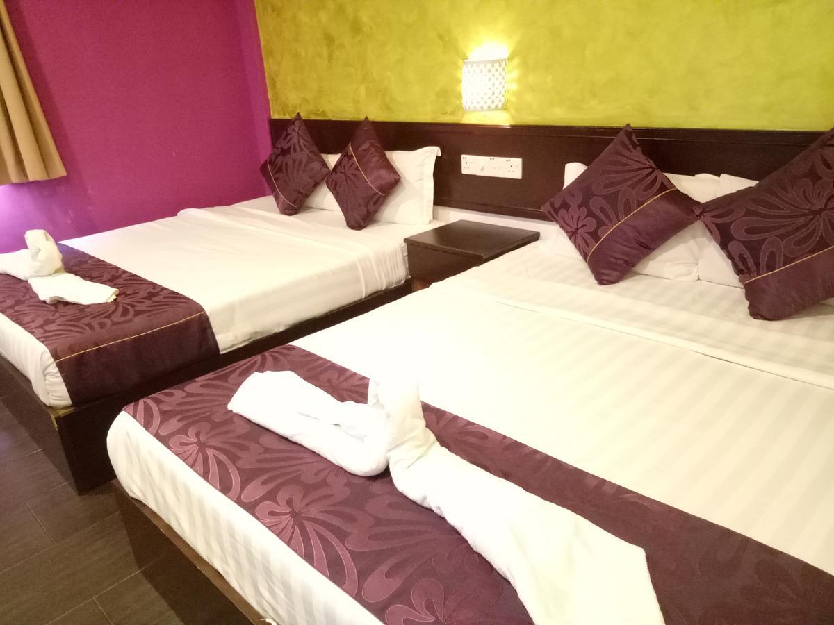 Hotel Sri Bernam Sabak Bernam Exteriör bild