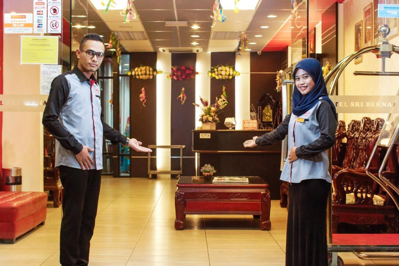 Hotel Sri Bernam Sabak Bernam Exteriör bild